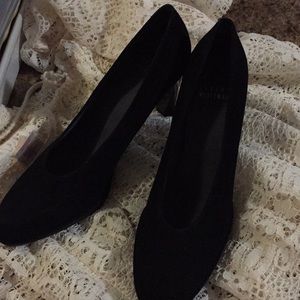 Perfect condition Stuart Weitzman pumps